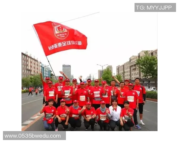 北京足球队的崛起与荣耀揭秘：探索他们背后的力量与激情